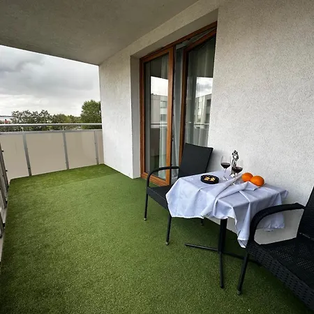 Urban Wrzesnia,przytulny Z Parkingiem Apartamento